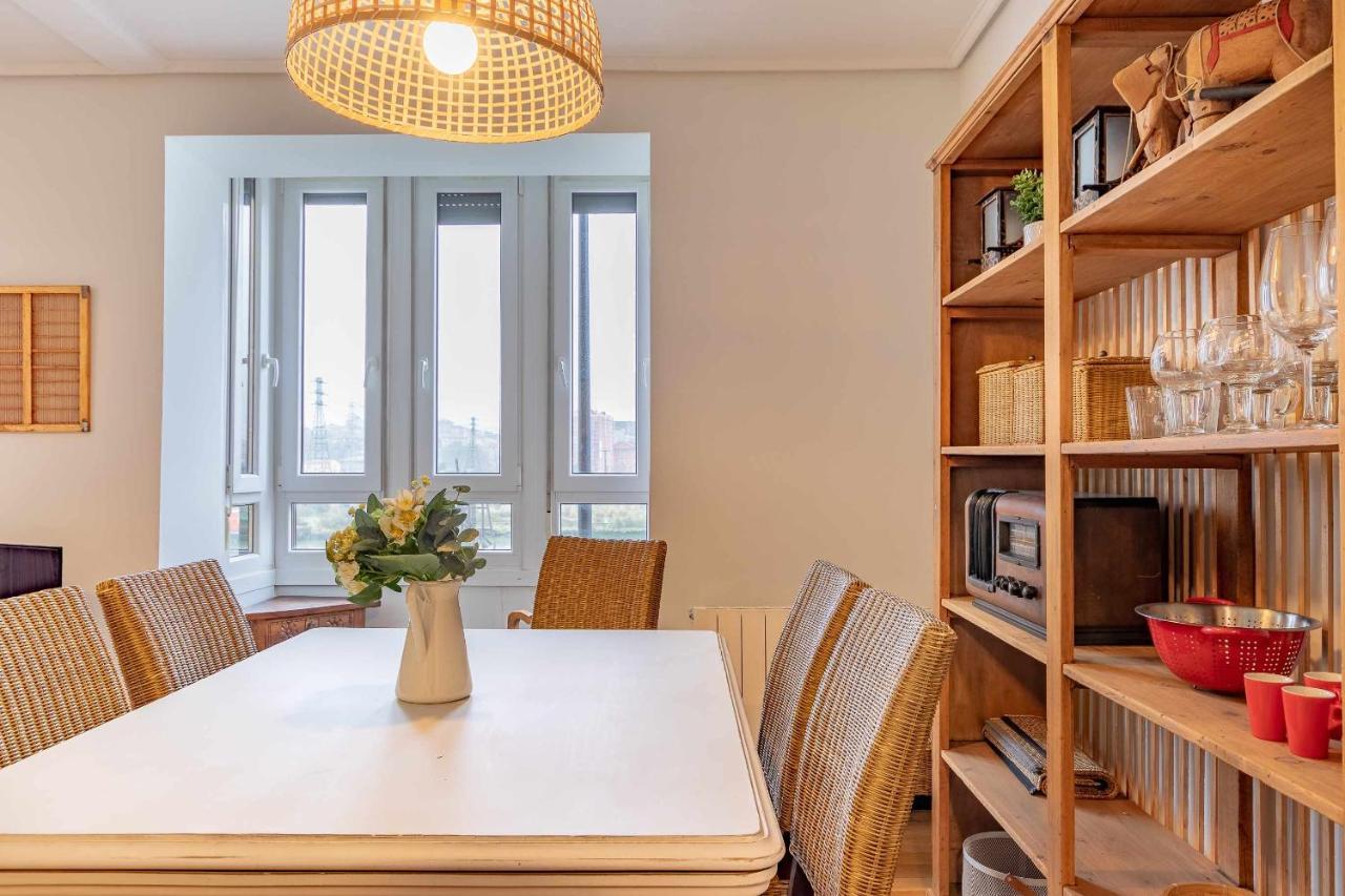 Apartamento Kuia Con Vistas Frontales A La Ria De Bilbao Cerca Del Metro Erandio Exterior photo